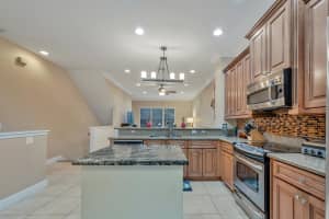 5027 Vine Cliff Way W, Palm Beach Gardens, FL 33418, Sold 12/23/19