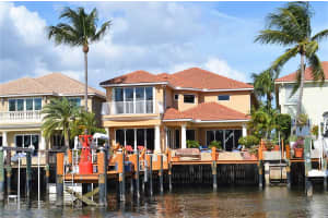 722 Sandy Point Ln, West Palm Beach, FL 33410, Sold 07/15/20