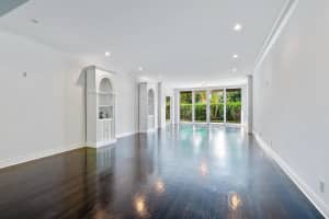 315 S Lake Dr #1a, Palm Beach, FL 33480, Sold 12/18/19