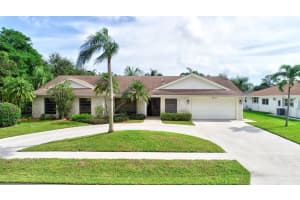 3127 Lakeview Dr, Delray Beach, FL 33445, Sold 01/15/20