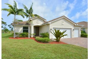 157 NE Abaca Way, Jensen Beach, FL 34957, Sold 03/31/20