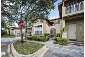 619 NW 25th Ave, Boynton Beach, FL 33426, Sold 12/27/19