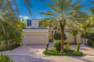 21 Sloans Curve Dr, Palm Beach, FL 33480, Sold 01/03/20