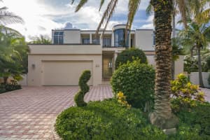 21 Sloans Curve Dr, Palm Beach, FL 33480, Sold 01/03/20