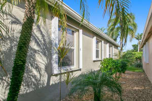 10442 Copper Lake Dr, Boynton Beach, FL 33437, Sold 01/06/20