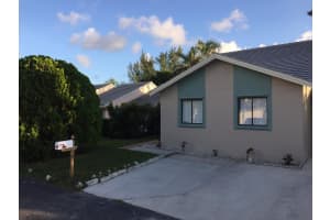 5840 Strawberry Lakes Cir, Lake Worth, FL 33463, Sold 03/27/20