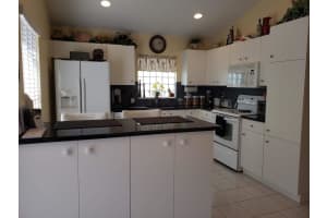 12986 Hampton Lakes Cir, Boynton Beach, FL 33436, Sold 04/20/20