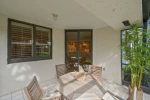 402 Sea Oats Dr, Juno Beach, FL 33408, Sold 04/10/20