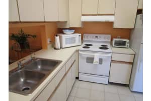 1585 NE Beacon Dr, Jensen Beach, FL 34957, Sold 07/13/20