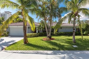 1271 Singer Dr, West Palm Beach, FL 33404, Sold 03/16/20