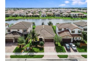 8846 Willow Cove Ln, Lake Worth, FL 33467, Sold 02/19/20