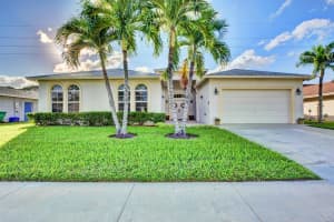 313 Canterbury Dr W, Riviera Beach, FL 33407, Sold 01/15/20