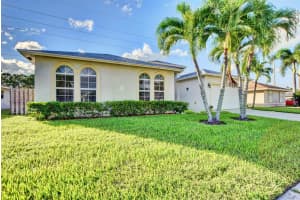 313 Canterbury Dr W, Riviera Beach, FL 33407, Sold 01/15/20