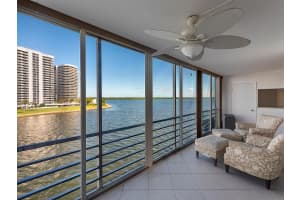 36 Yacht Club Dr, North Palm Beach, FL 33408, Sold 10/30/20