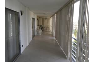 36 Yacht Club Dr, North Palm Beach, FL 33408, Sold 10/30/20