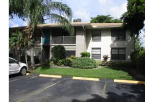 9900 Pineapple Tree Dr, Boynton Beach, FL 33436, Sold 01/24/20