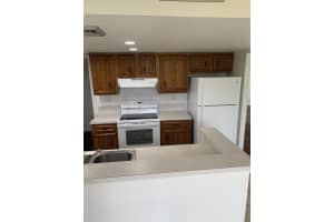 5390 Woodland Lakes Dr, Palm Beach Gardens, FL 33418, Sold 01/21/20