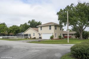 728 24th Square, Vero Beach, FL 32962, Sold 03/20/20