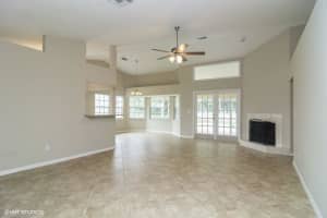 728 24th Square, Vero Beach, FL 32962, Sold 03/20/20
