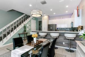 512 NW 24th Ave, Boynton Beach, FL 33426, Sold 02/21/20