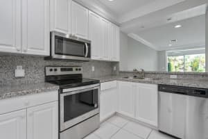 MLS# R10578109, Boca Raton, Florida 33486