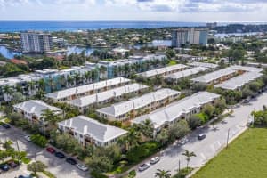 357 W Mallory Cir, Delray Beach, FL 33483, Sold 07/24/20