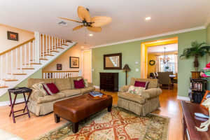 357 W Mallory Cir, Delray Beach, FL 33483, Sold 07/24/20