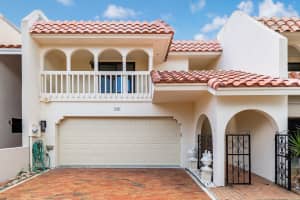126 Harbor Cir, Delray Beach, FL 33483, Sold 02/04/20