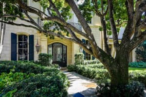 12314 Plantation Ln, North Palm Beach, FL 33408, Sold 04/01/20