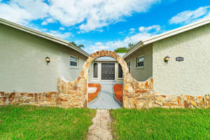 6125 SE Audubon Ln, Hobe Sound, FL 33455, Sold 01/02/20