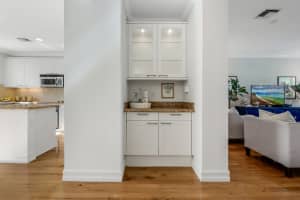 334 Tuxedo Ln, West Palm Beach, FL 33401, Sold 02/28/20