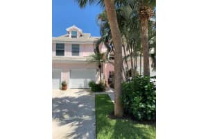 3704 Fairway Dr N, Jupiter, FL 33477, Sold 06/25/20