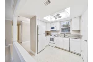 MLS# R10578815, Vero Beach, Florida 32962