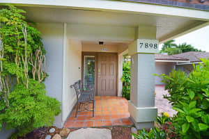 7898 Palacio Del Mar Dr, Boca Raton, FL 33433, Sold 01/29/20