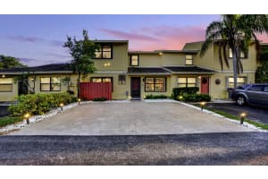 5272 Tennis Ln, Delray Beach, FL 33484, Sold 12/27/19