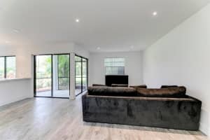 325 NW 36th Ave, Deerfield Beach, FL 33442, Sold 12/30/19