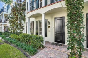 129 Madison Ln, Delray Beach, FL 33444, Sold 01/31/20