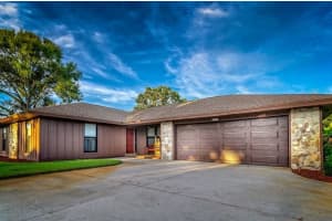 655 Colonial Dr, Vero Beach, FL 32962, Sold 06/12/20