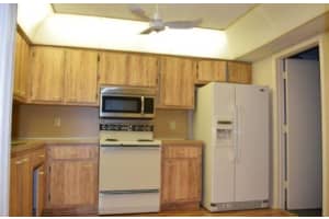 23 Ridge Pointe Dr, Boynton Beach, FL 33435, Sold 07/29/20