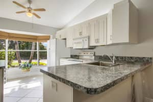 11042 SE Sea Pines Cir, Hobe Sound, FL 33455, Sold 12/20/19