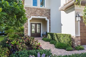 215 Gardenia Isles Dr, Palm Beach Gardens, FL 33418, Sold 01/29/20