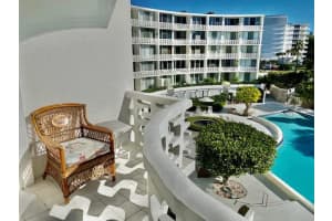 2760 S Ocean Blvd, Palm Beach, FL 33480, Sold 01/22/20