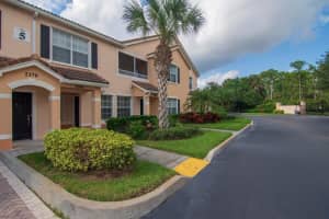 MLS# R10580011, Vero Beach, Florida 32966
