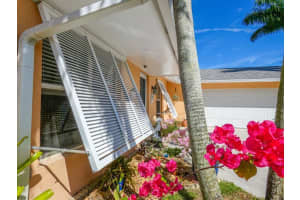 7695 SE Crossrip St, Hobe Sound, FL 33455, Sold 12/19/19