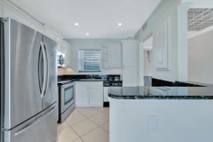 100 Waterway Dr S, Lantana, FL 33462, Sold 03/06/20