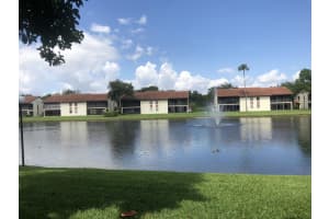 10431 S Circle Lake Dr, Boynton Beach, FL 33437, Sold 02/26/20