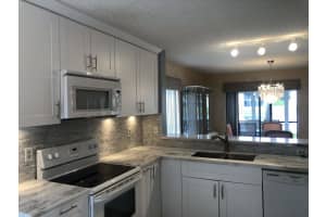 10431 S Circle Lake Dr, Boynton Beach, FL 33437, Sold 02/26/20
