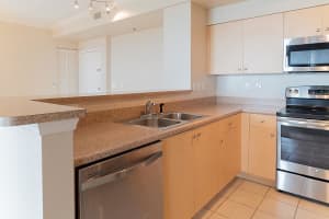 616 Clearwater Park Rd, West Palm Beach, FL 33401, Sold 03/17/20