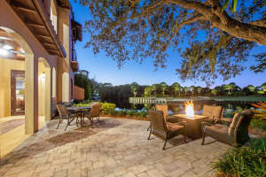 304 Villa Dr, Jupiter, FL 33477, Sold 06/30/20