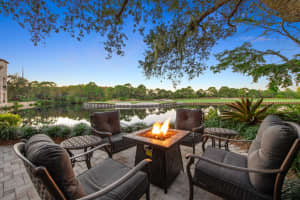 304 Villa Dr, Jupiter, FL 33477, Sold 06/30/20